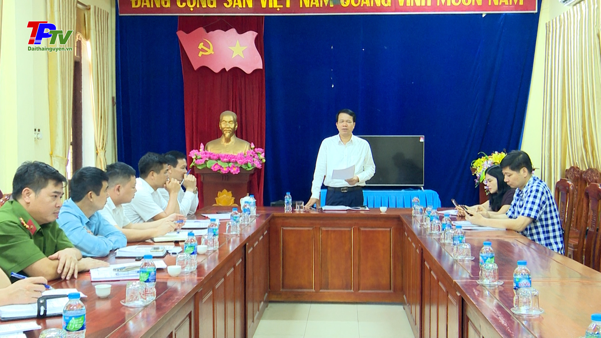 Đồng chí Bí thư Thành ủy Thái Nguyên làm việc với Đảng ủy các xã Thịnh Đức, Quyết Thắng.