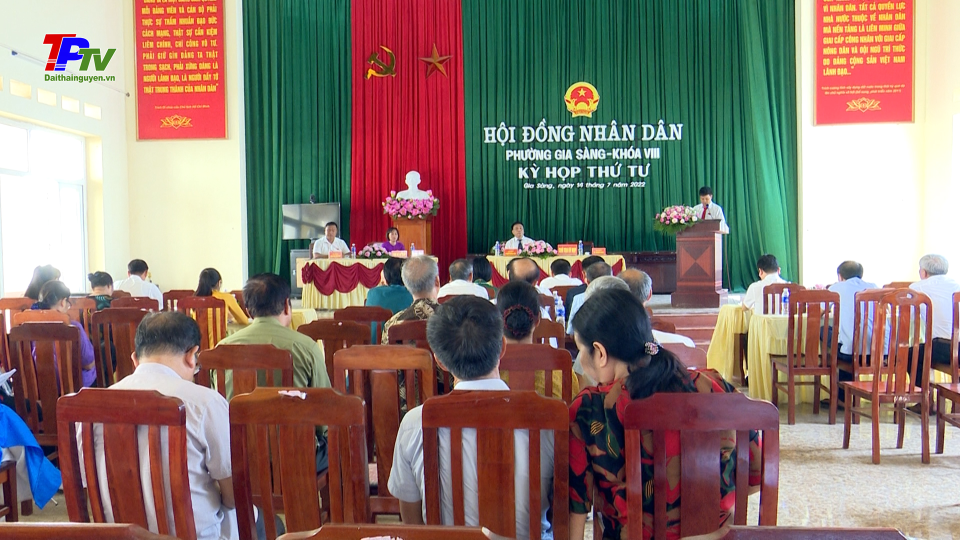 Kỳ họp thứ 4, Hội đồng nhân dân phường Gia Sàng khóa VIII