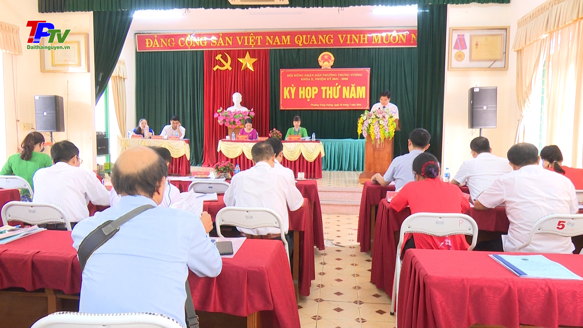 Kỳ họp thứ 5, HĐND phường Trưng Vương khóa X, nhiệm kỳ 2021 - 2026.