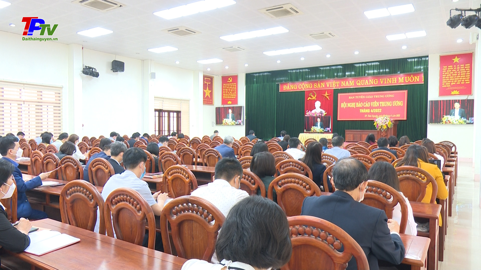 Hội nghị Báo cáo viên Trung ương tháng 4 năm 2022.