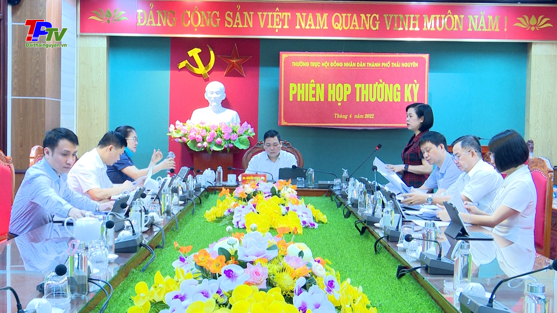 Thường trực HĐND thành phố họp phiên thường kỳ tháng 4 năm 2022.