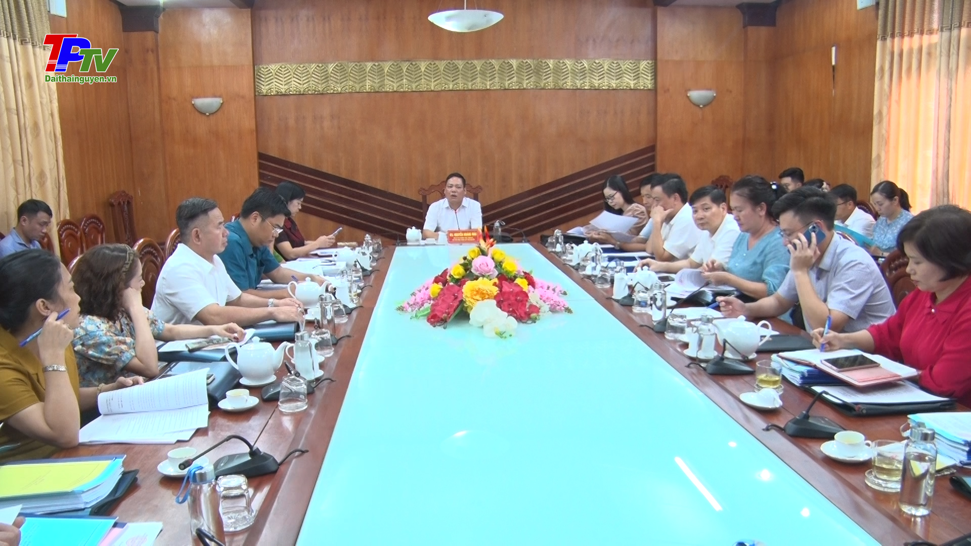 Họp tổ đại biểu HĐND thành phố Thái Nguyên chuẩn bị cho Kỳ họp thứ 5 HĐND thành phố khóa XIX, nhiệm kỳ 2021 - 2026.