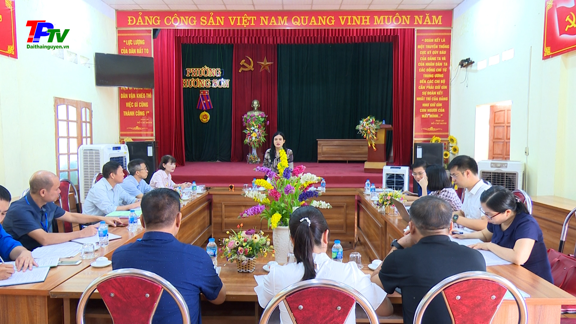 Kiểm tra công tác thực hiện quy chế dân chủ ở cơ sở tại phường Hương Sơn