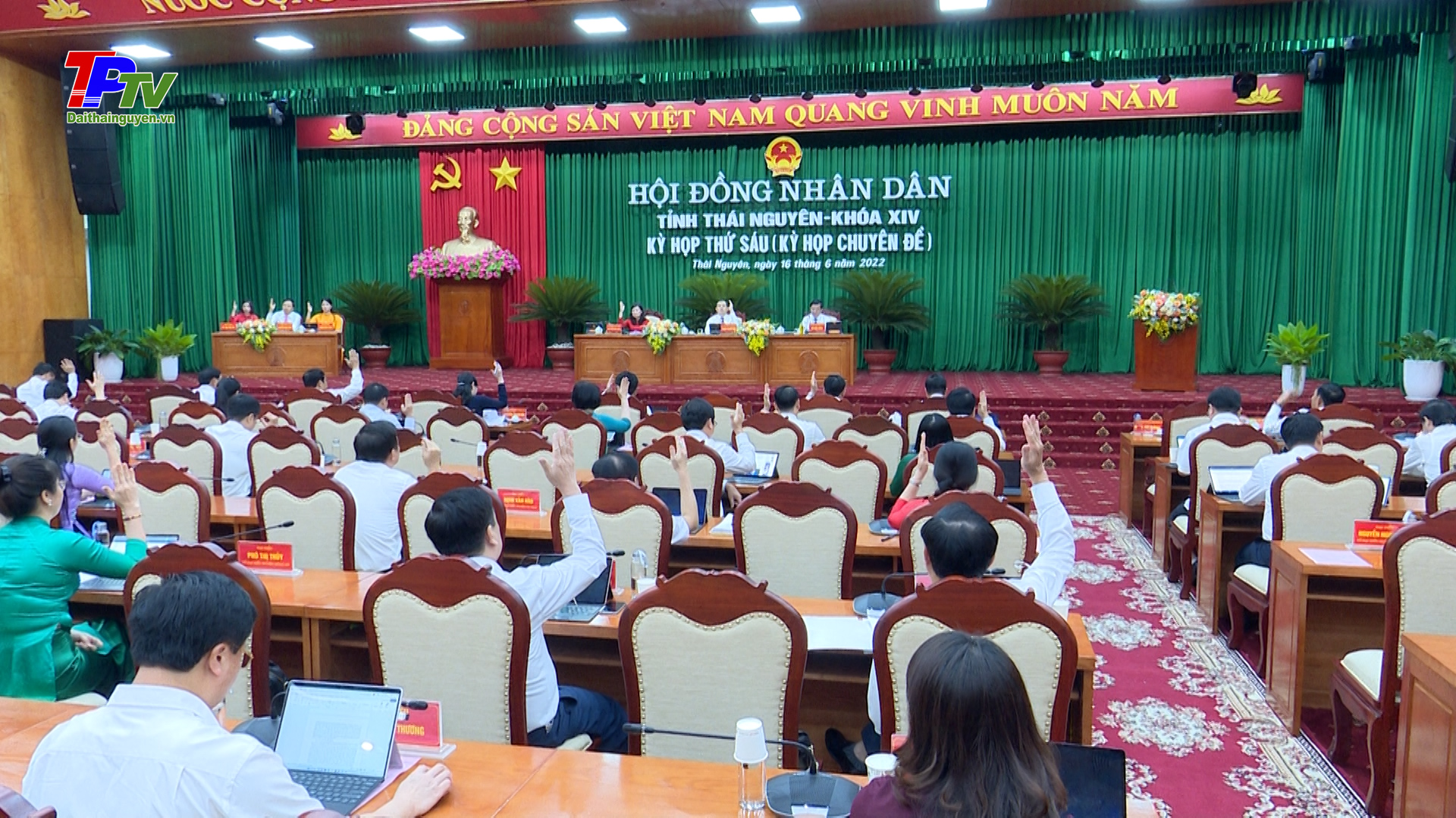 Kỳ họp thứ 6 ( Kỳ họp chuyên đề) HĐND tỉnh Thái Nguyên khóa XIV thành công tốt đẹp.