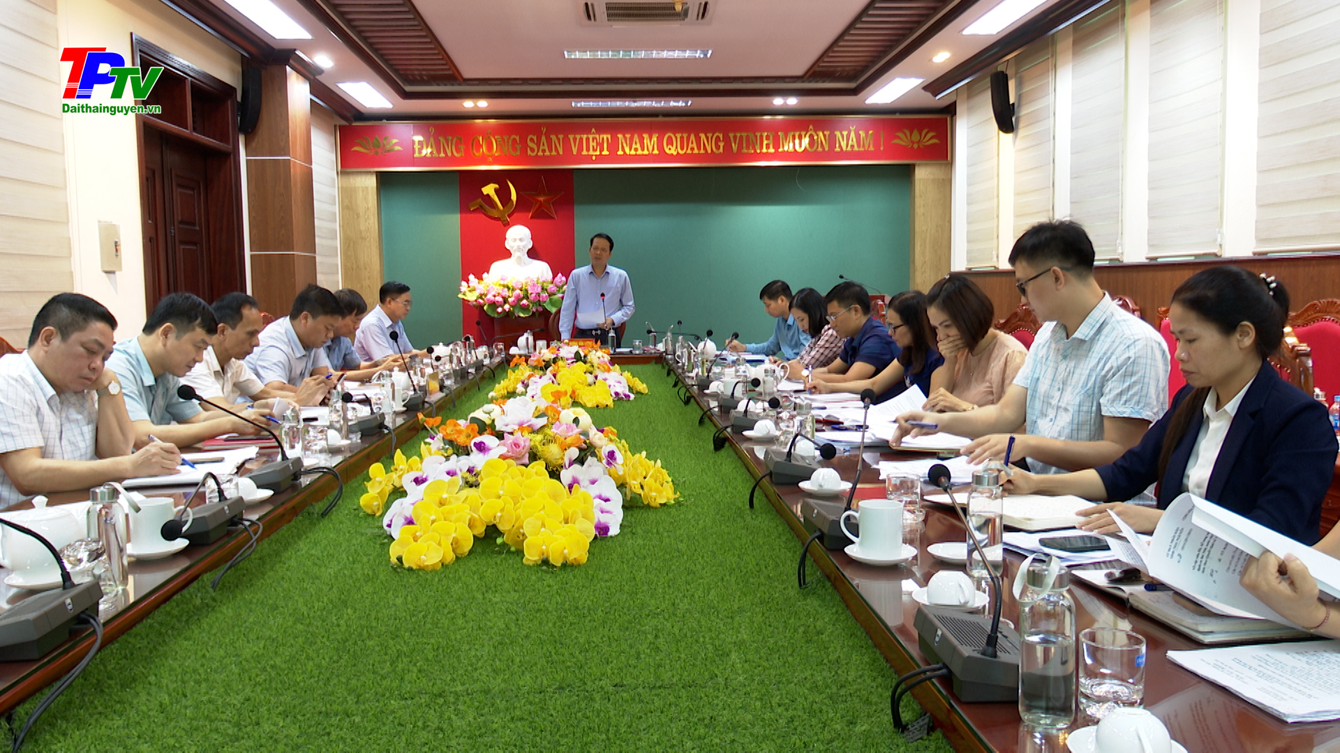 Đồng chí Bí thư Thành ủy tiếp công dân định kỳ tháng 11