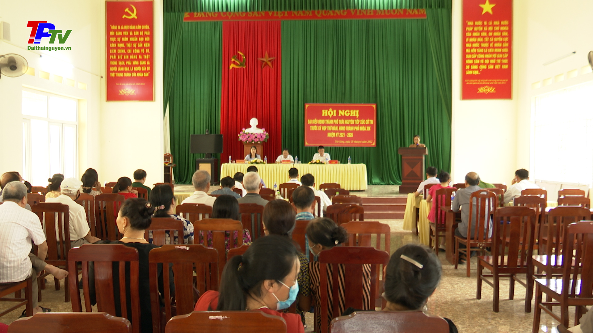 Đại biểu HĐND tỉnh và thành phố Thái Nguyên tiếp xúc cử tri phường Gia Sàng