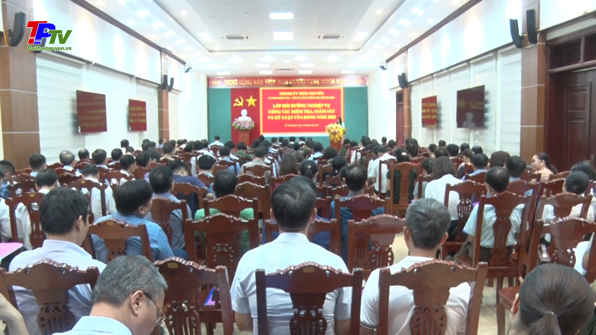 Bồi dưỡng nghiệp vụ công tác xây dựng Đảng năm 2023.