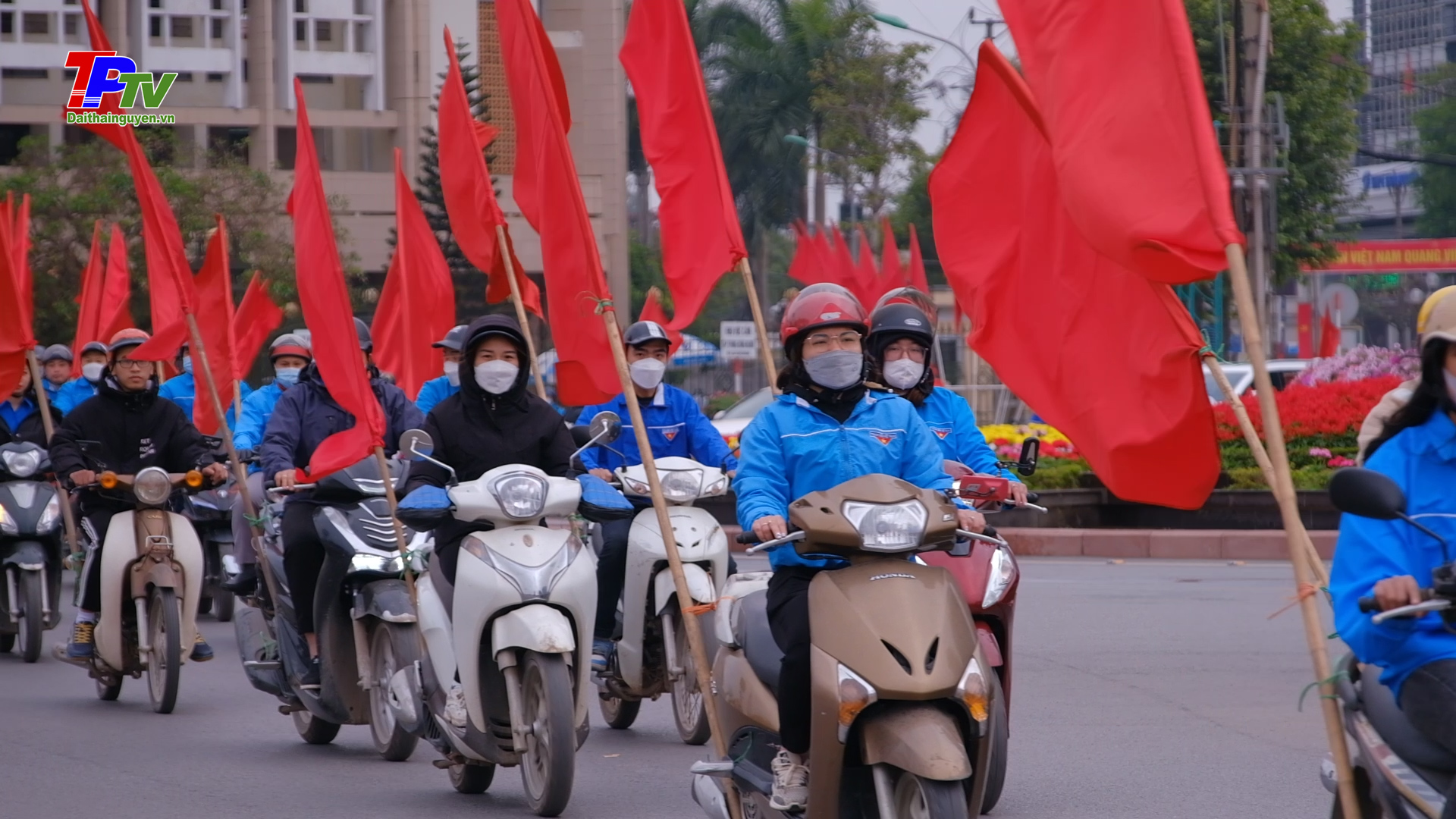 Diễu hành tuyên truyền an toàn giao thông trong dịp Tết nguyên đán