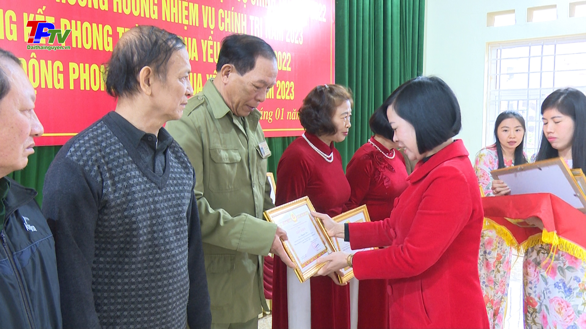 Phường Gia Sàng tổng kết công tác lãnh đạo thực hiện nhiệm vụ chính trị, phong trào thi đua yêu nước năm 2022.