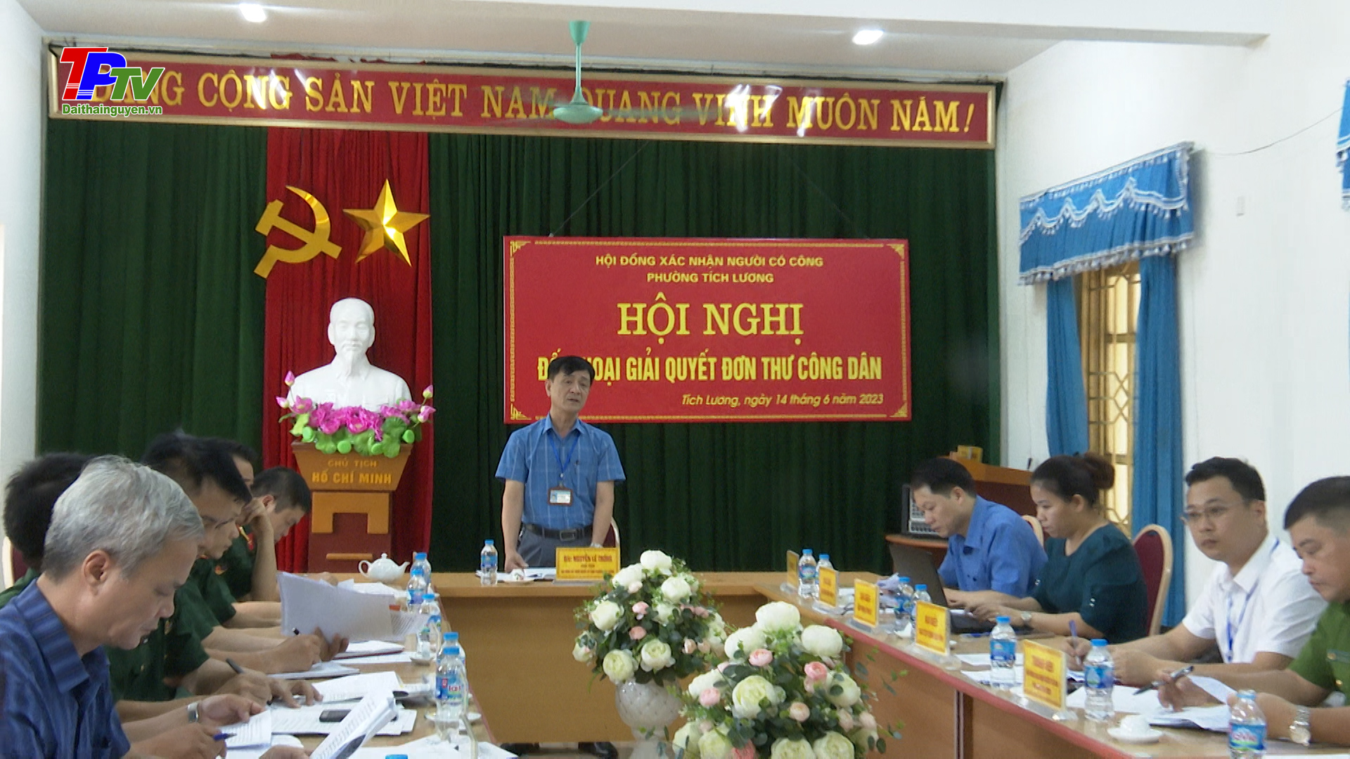 Đối thoại giải quyết đơn thư của công dân Dương Tường Thành, phường Tích Lương.