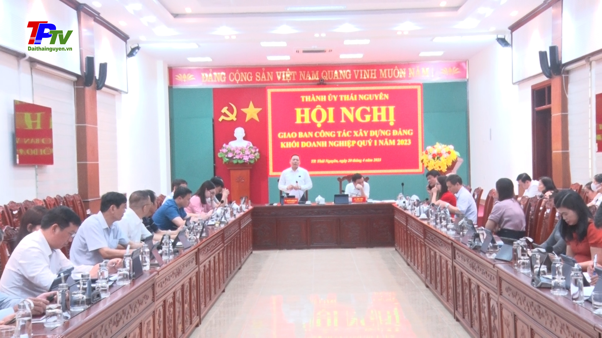 Giao ban công tác xây dựng Đảng khối doanh nghiệp Quý I/2023.