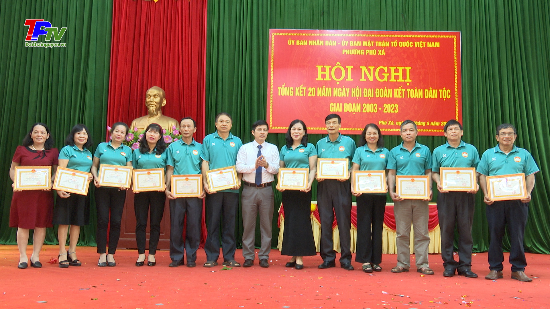 Phường Phú Xá tổng kết 20 năm tổ chức Ngày hội đại đoàn kết toàn dân tộc giai đoạn 2003 - 2023.