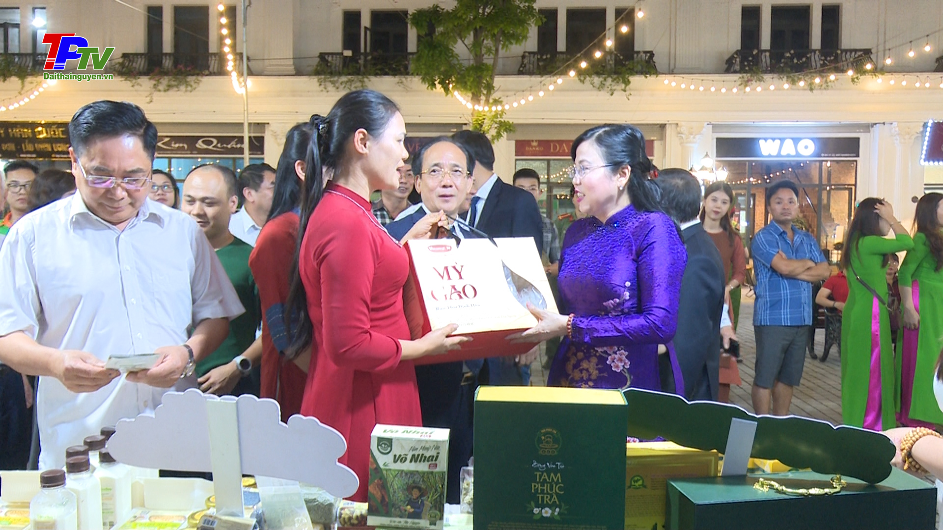 Khai mạc mùa du lịch 