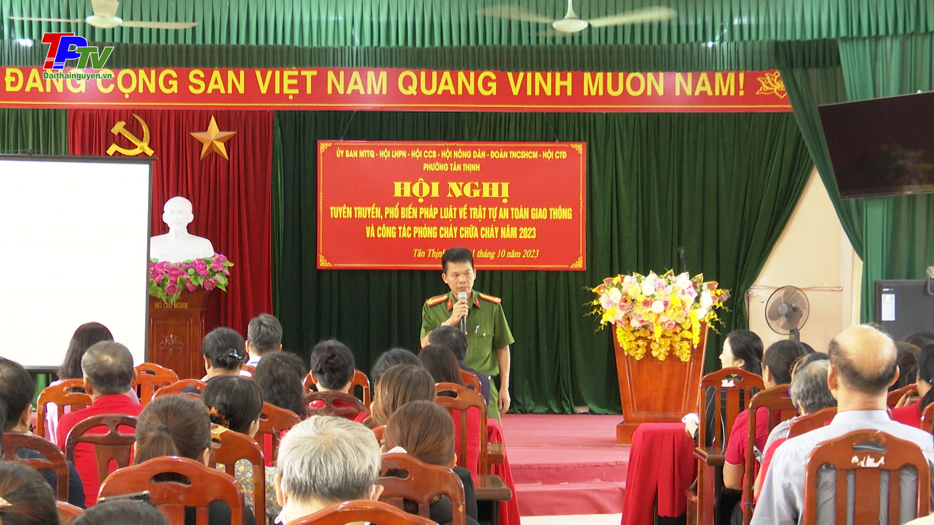 MTTQ và các đoàn thể chính trị, xã hội phường Tân Thịnh tuyên truyền phổ biến pháp luật về ATGT và công tác PCCC