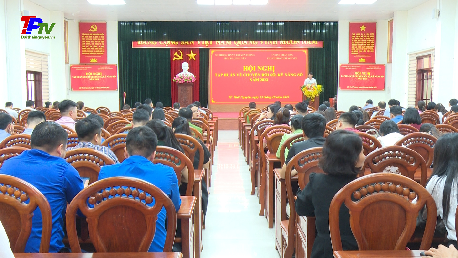 Thành phố Thái Nguyên tập huấn về chuyển đổi số, kỹ năng số năm 2023.