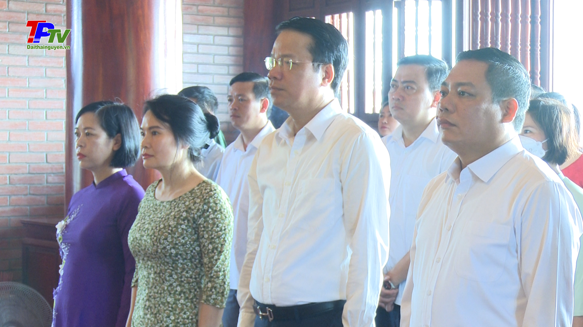 Thành phố Thái Nguyên: Dâng hương tưởng niệm 60 liệt sỹ Thanh niên xung phong Đại đội 915, Đội 91 Bắc Thái.