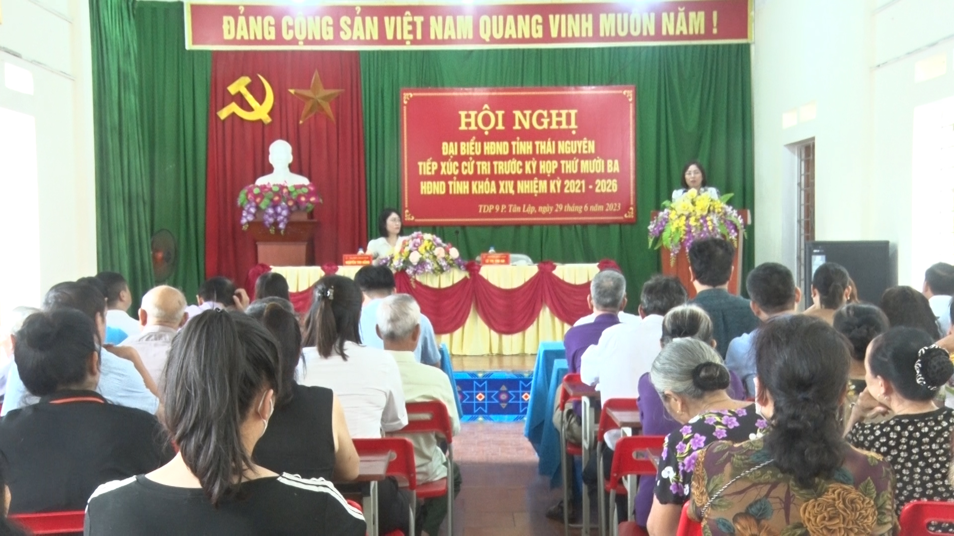 Đại biểu HĐND tỉnh tiếp xúc cử tri tổ dân phố 9, phường Tân Lập