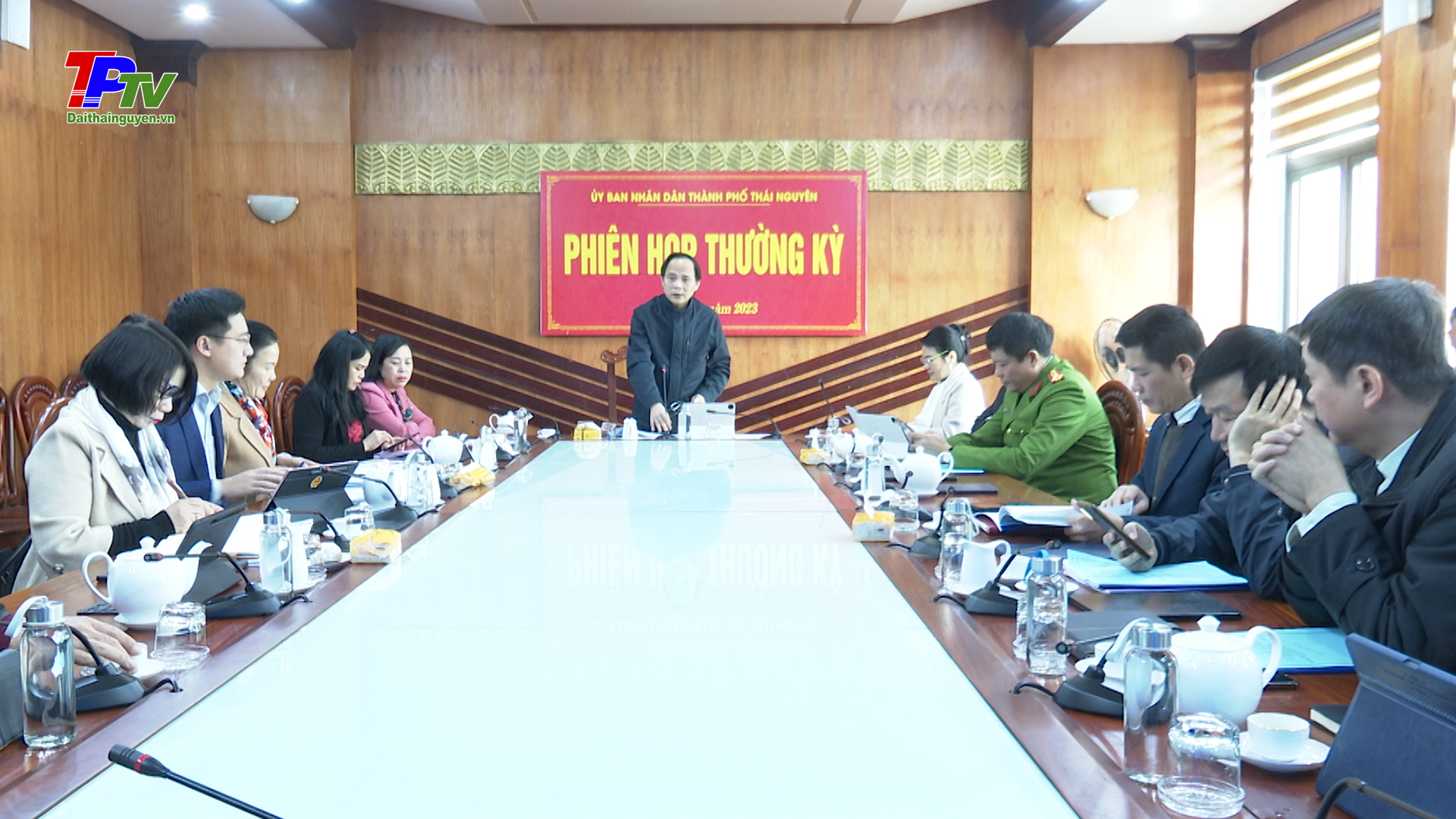 UBND thành phố Thái Nguyên: Thông qua kế hoạch tổ chức các hoạt động dịp Tết Nguyên đán Giáp Thìn 2024.