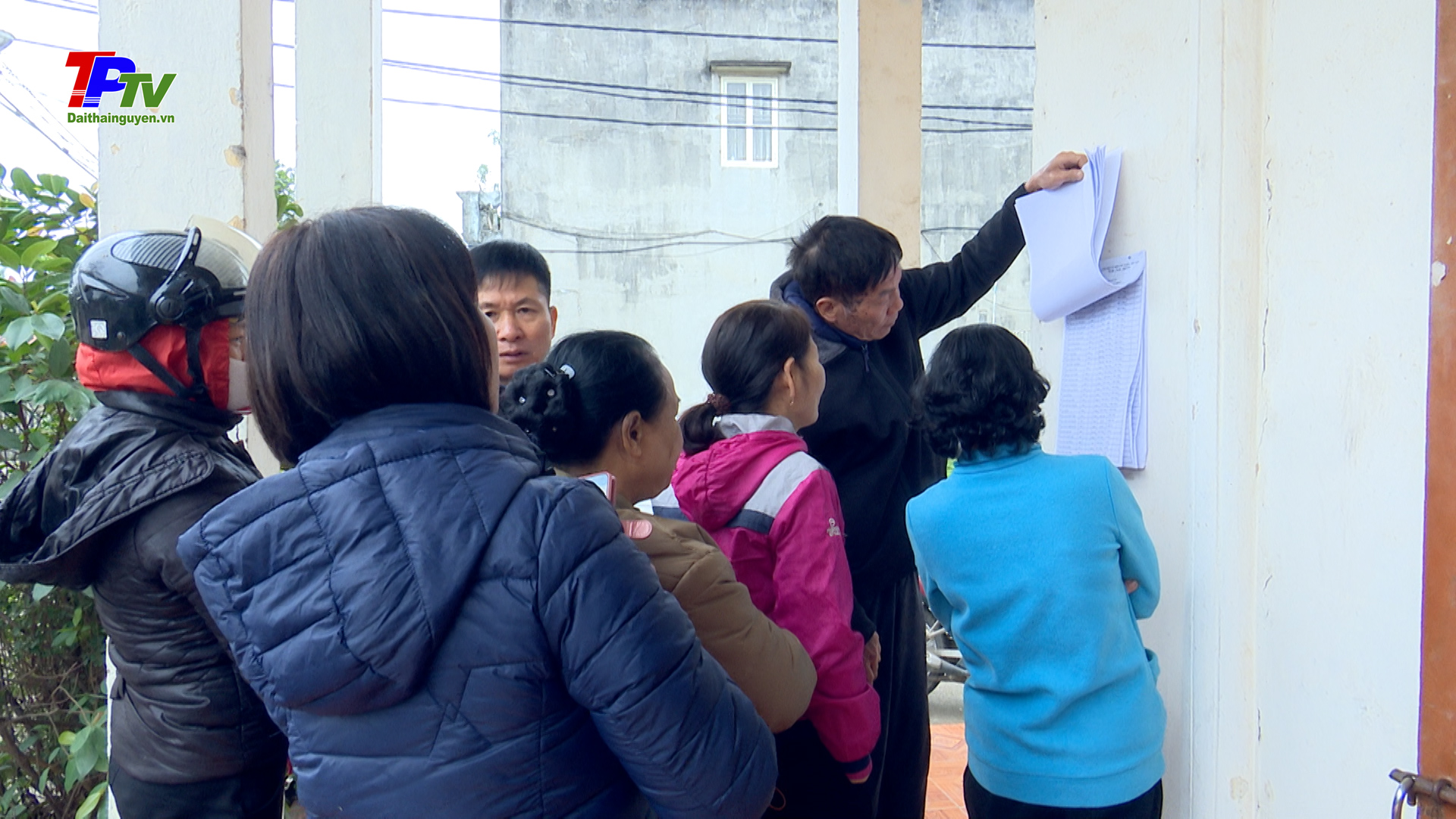 Xã Sơn Cẩm triển khai lấy phiếu ý kiến của cử tri về việc sắp xếp đơn vị hành chính cấp xã của tỉnh Thái Nguyên giai đoạn 2023 - 2025.