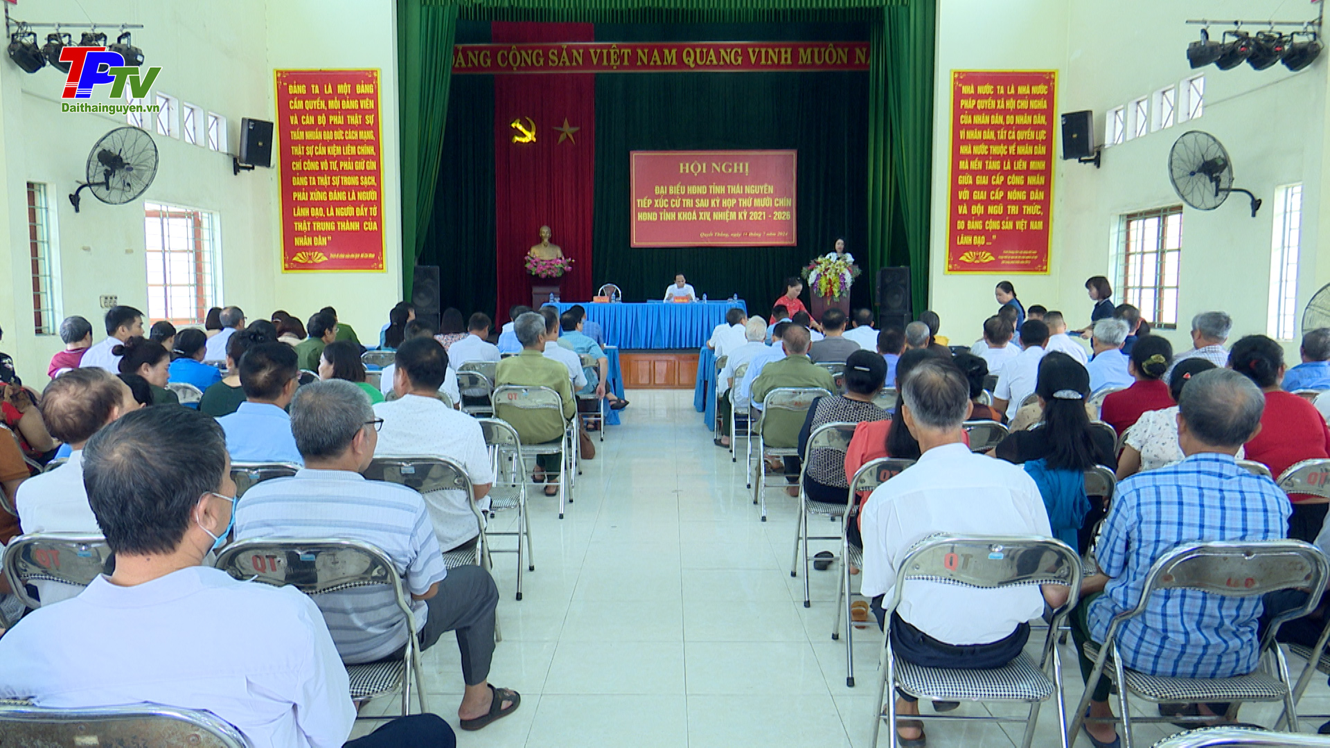 Tiếp xúc cử tri xã Quyết Thắng sau kỳ họp thứ 19, HĐND tỉnh khóa XIV.