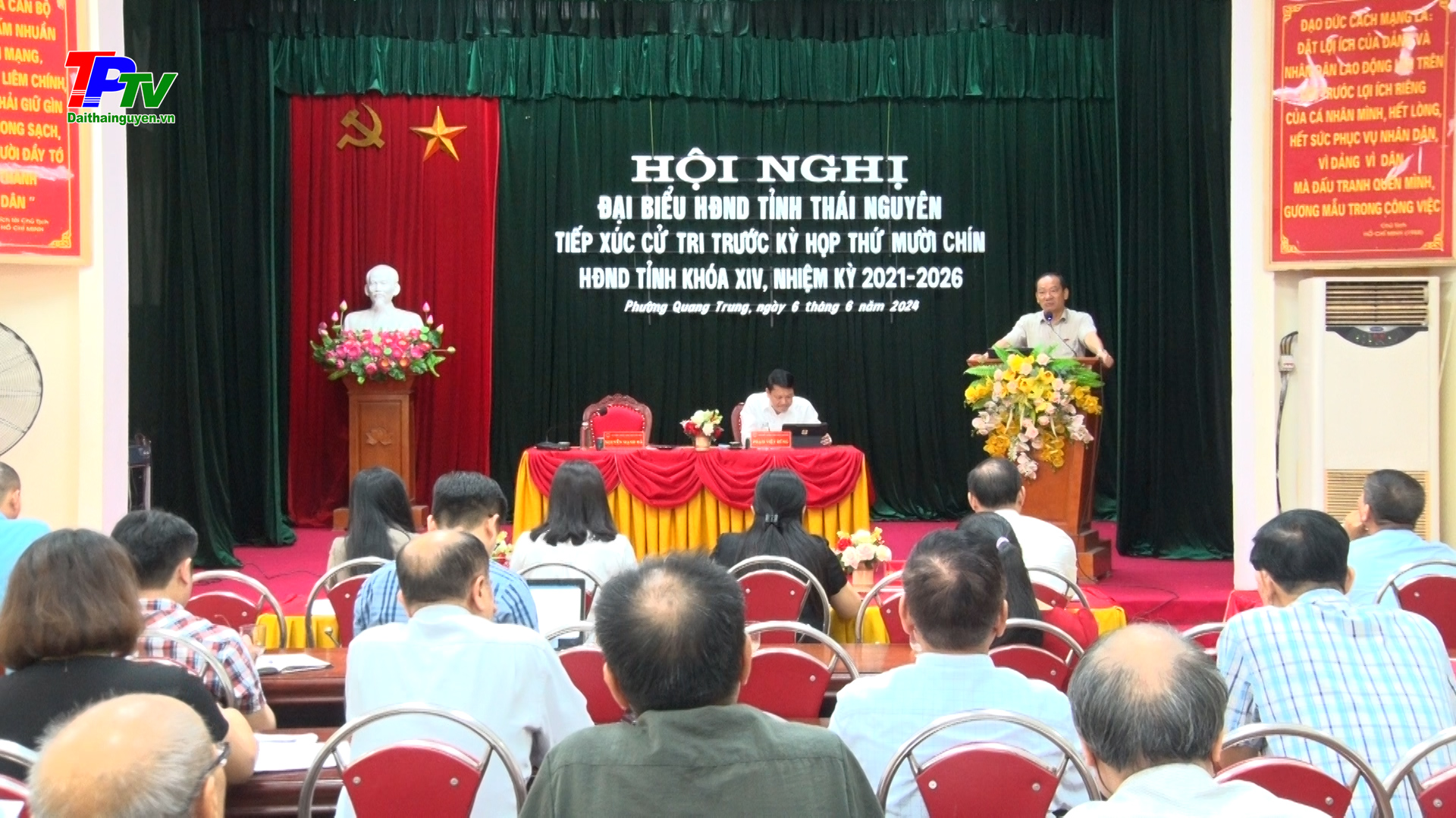 Đại biểu HĐND tỉnh tiếp xúc cử tri phường Quang Trung, TP Thái Nguyên.