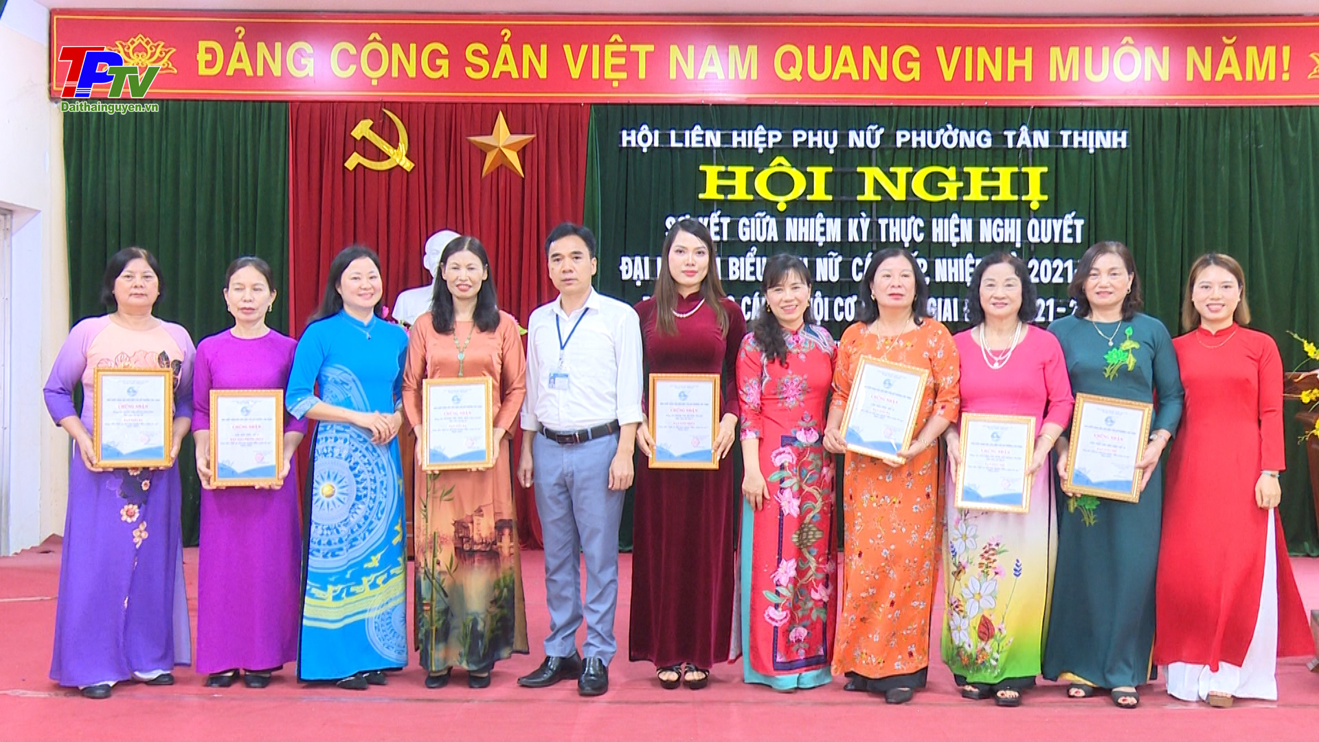 Hội LHPN phường Tân Thịnh: Đánh giá thực hiện Nghị quyết Đại hội đại biểu Phụ nữ các cấp giữa nhiệm kỳ 2021 - 2026.