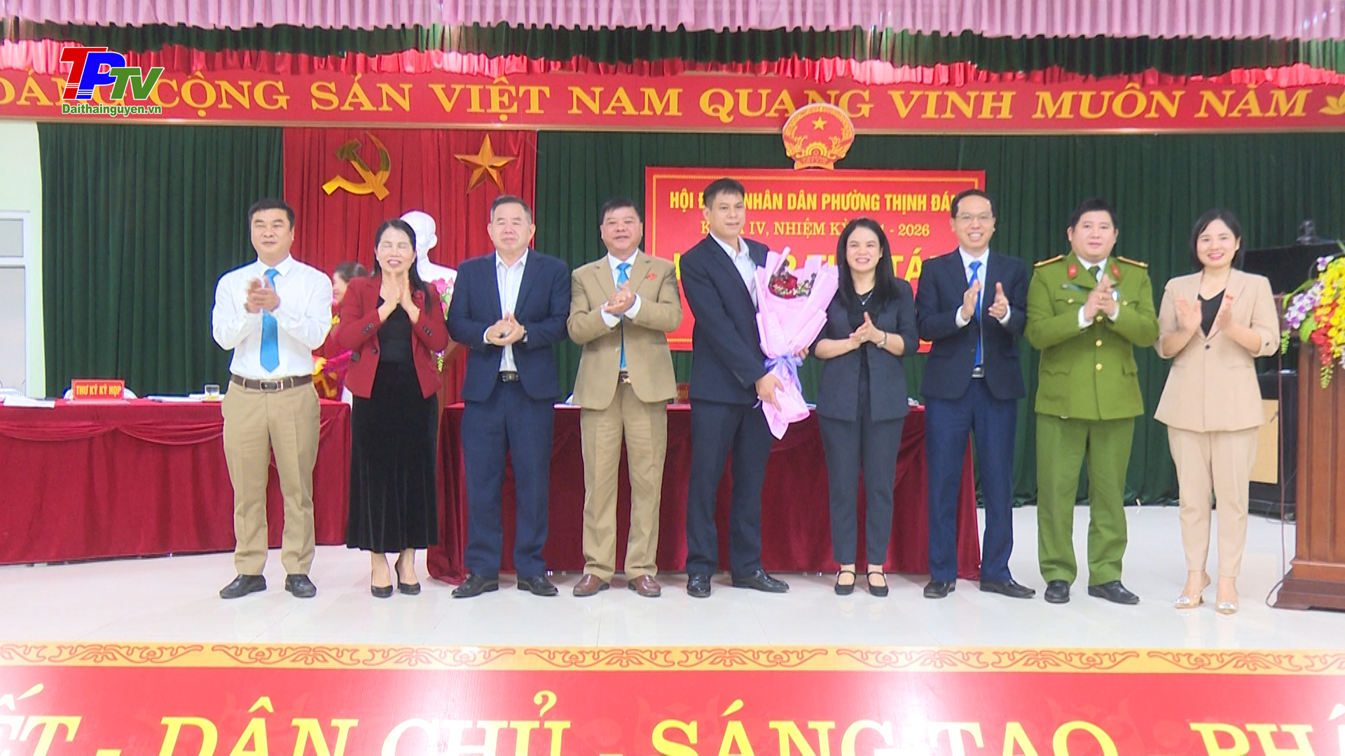 Kỳ họp thứ tám (Kỳ họp chuyên đề) HĐND phường Thịnh Đán: Bầu kiện toàn chức vụ Phó Chủ tịch UBND phường.