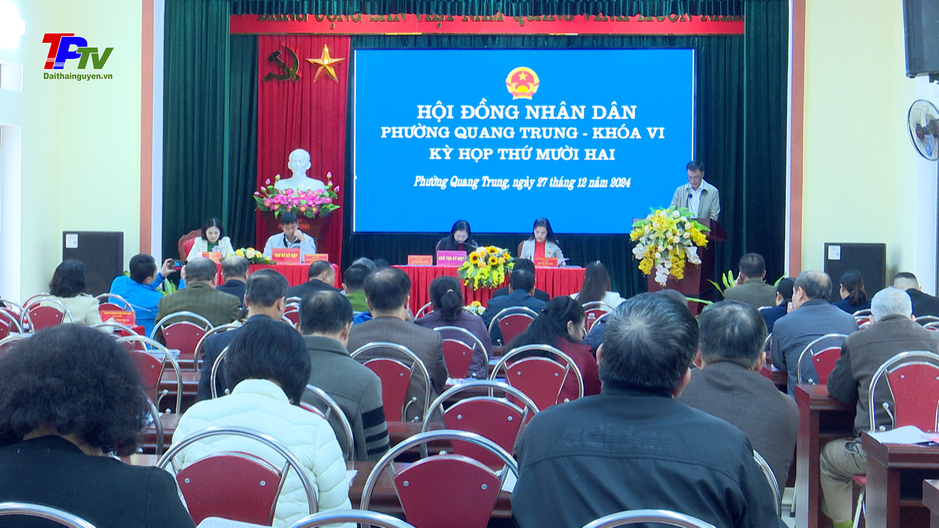 Kỳ họp thứ 12, HĐND phường Quang Trung khóa VI.