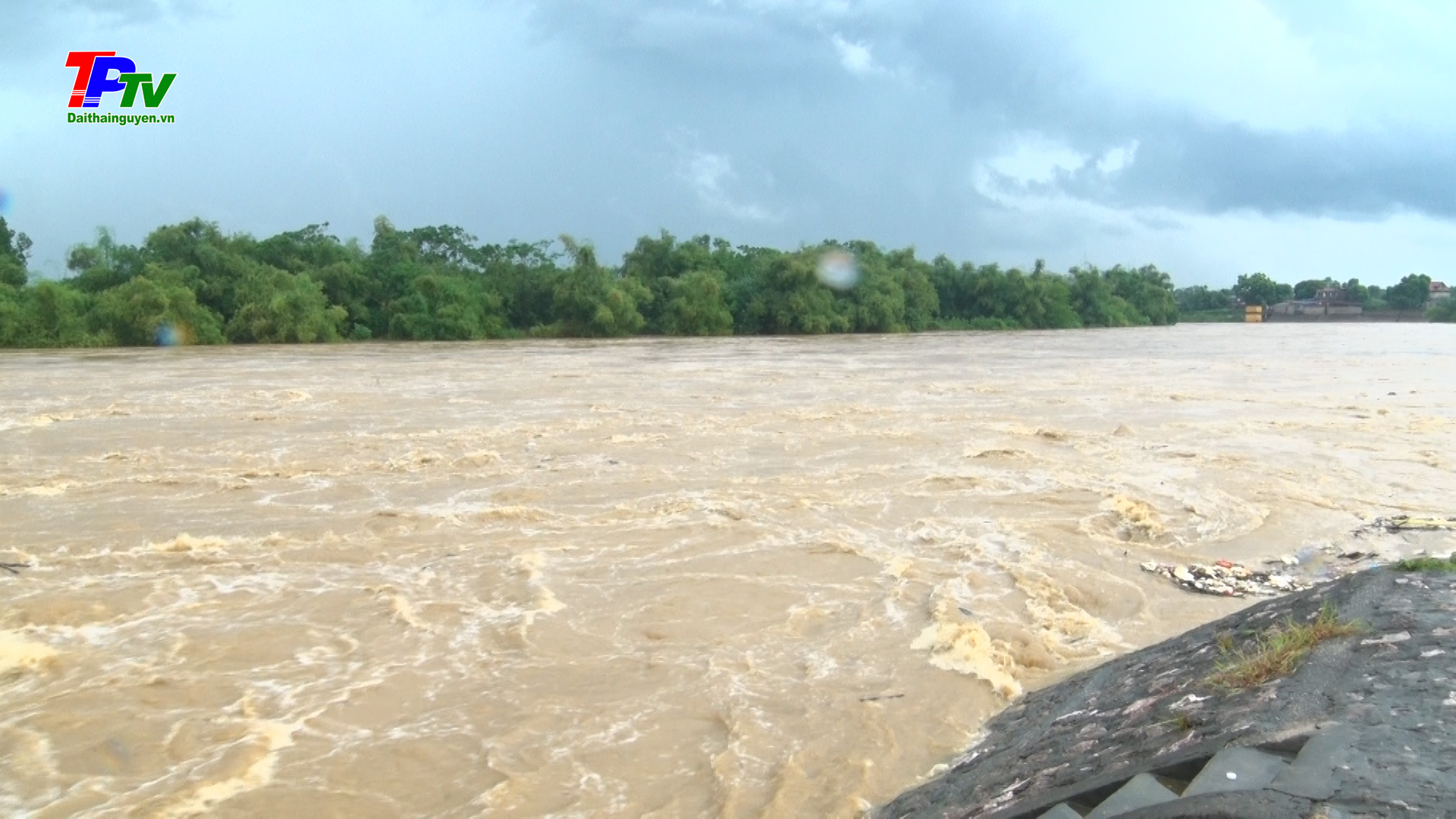 Thành phố Thái Nguyên chỉ đạo các địa phương khắc phục thiệt hại do ảnh hưởng của cơn bão số 3 gây ra.
