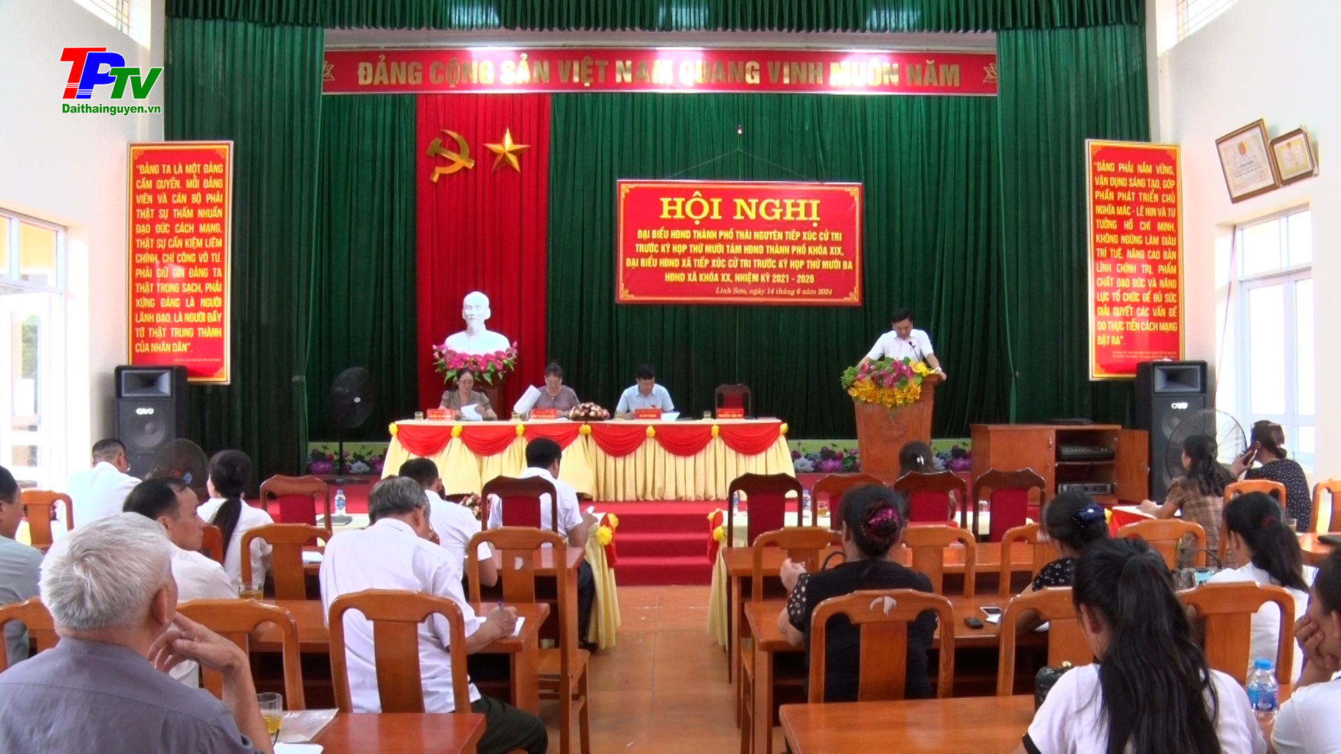 Đại biểu HĐND thành phố Thái Nguyên tiếp xúc cử tri xã Linh Sơn trước kỳ họp thứ 18.