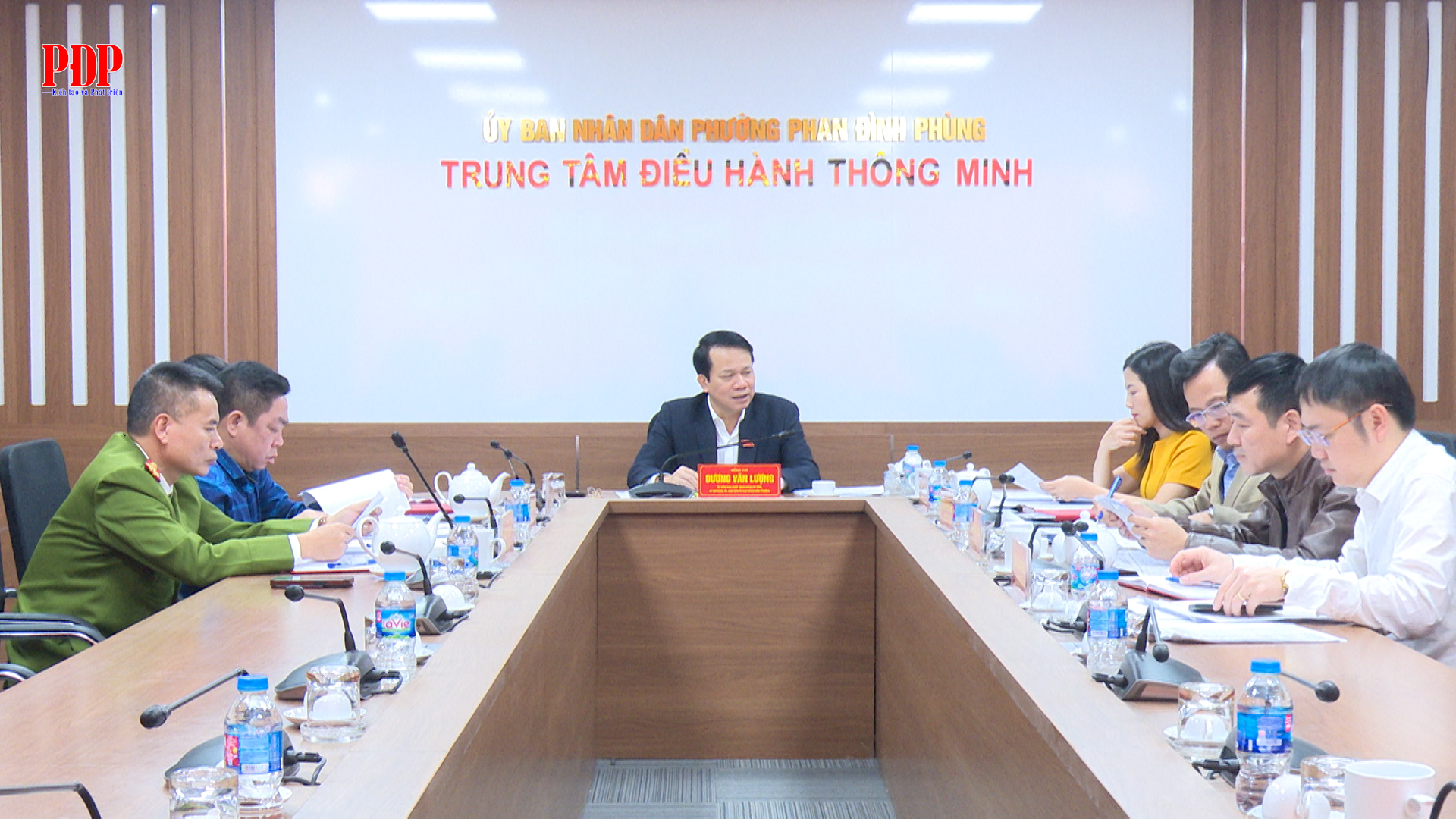 Ban Thường vụ Đảng uỷ phường Phan Đình Phùng kiểm điểm, đánh giá, xếp loại chất lượng đối với tập thể, cá nhân trong hệ thống chính trị phường năm 2025