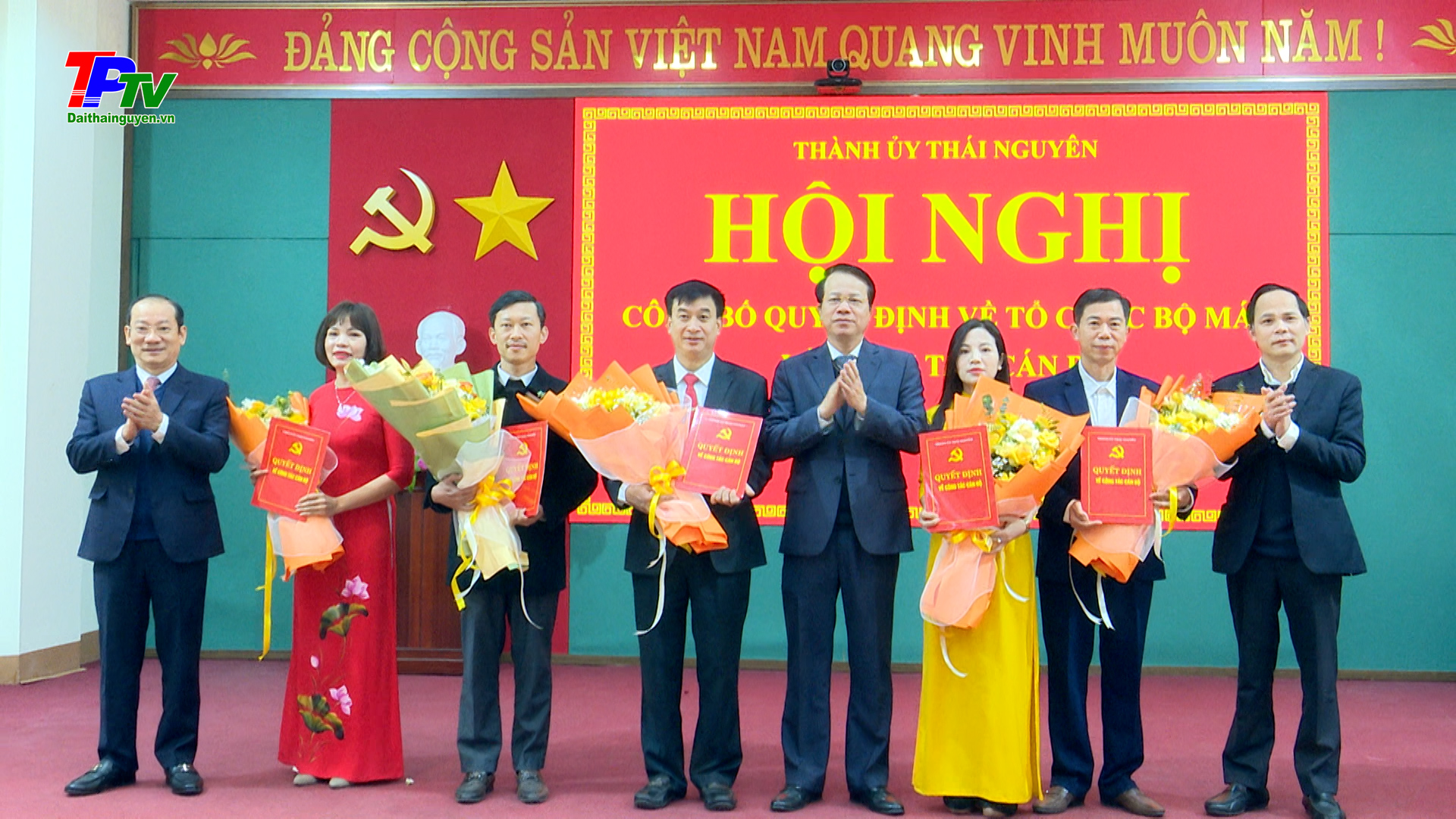 Đảng bộ TP. Thái Nguyên: Công bố quyết định về tổ chức bộ máy và công tác cán bộ.