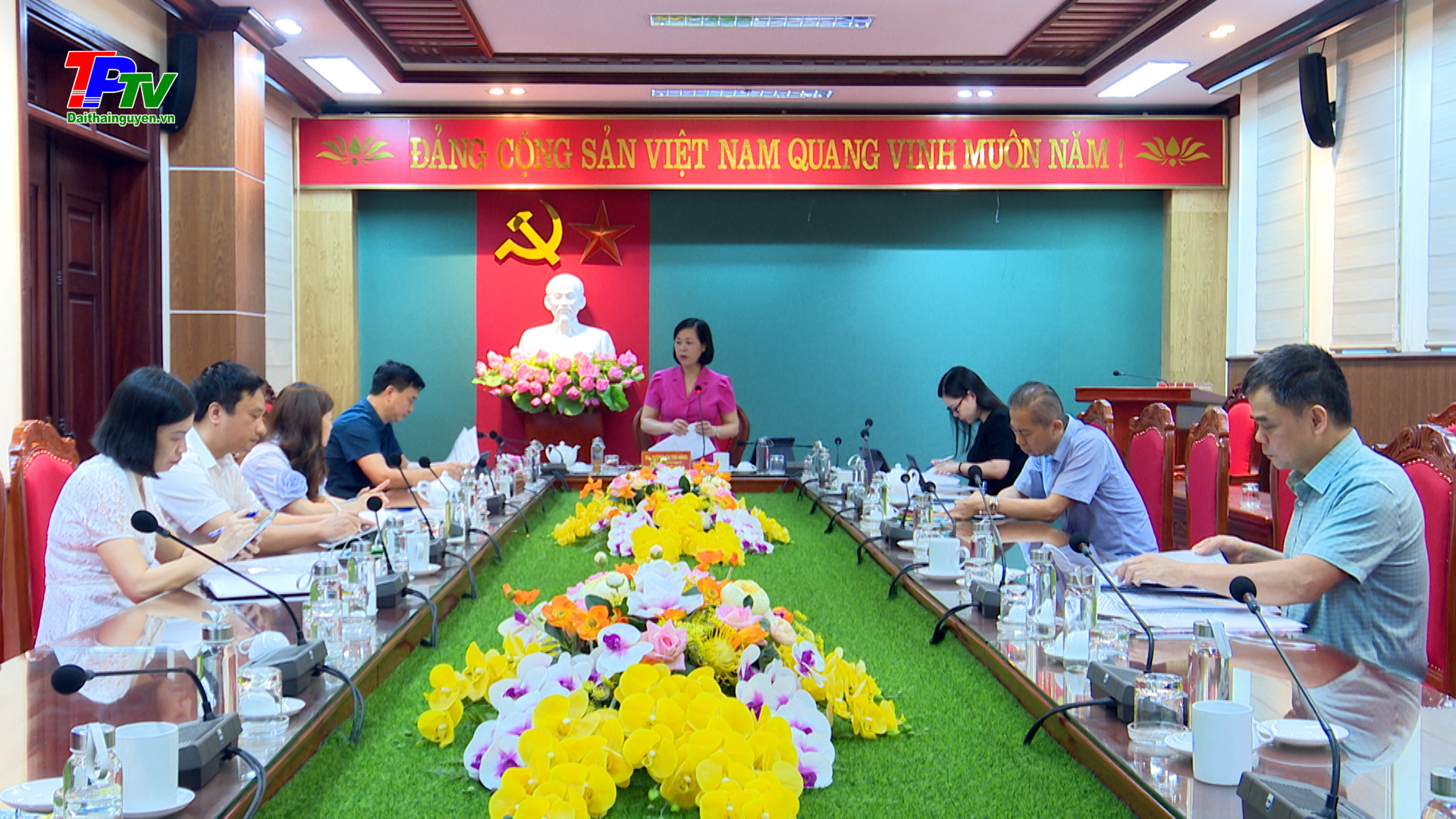 Duyệt Đại hội Đảng bộ trường Cao đẳng Thương mại và Du lịch và Đảng bộ trường Cao đẳng Công nghiệp Thái Nguyên, nhiệm kỳ 2025 - 2030.