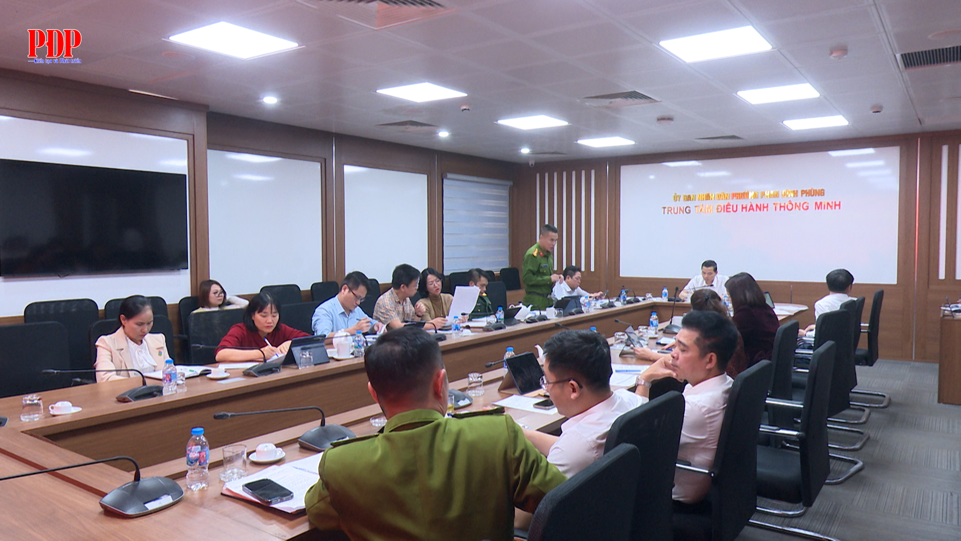 Hội nghị giao ban Chủ tịch và các Phó Chủ tịch UBND phường Phan Đình Phùng