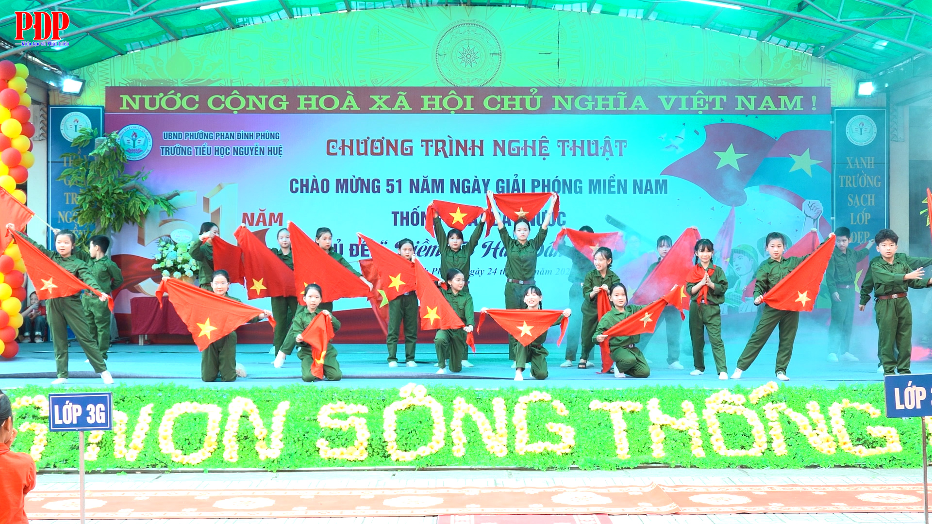 Giáo dục truyền thống cách mạng qua sân khấu học đường 