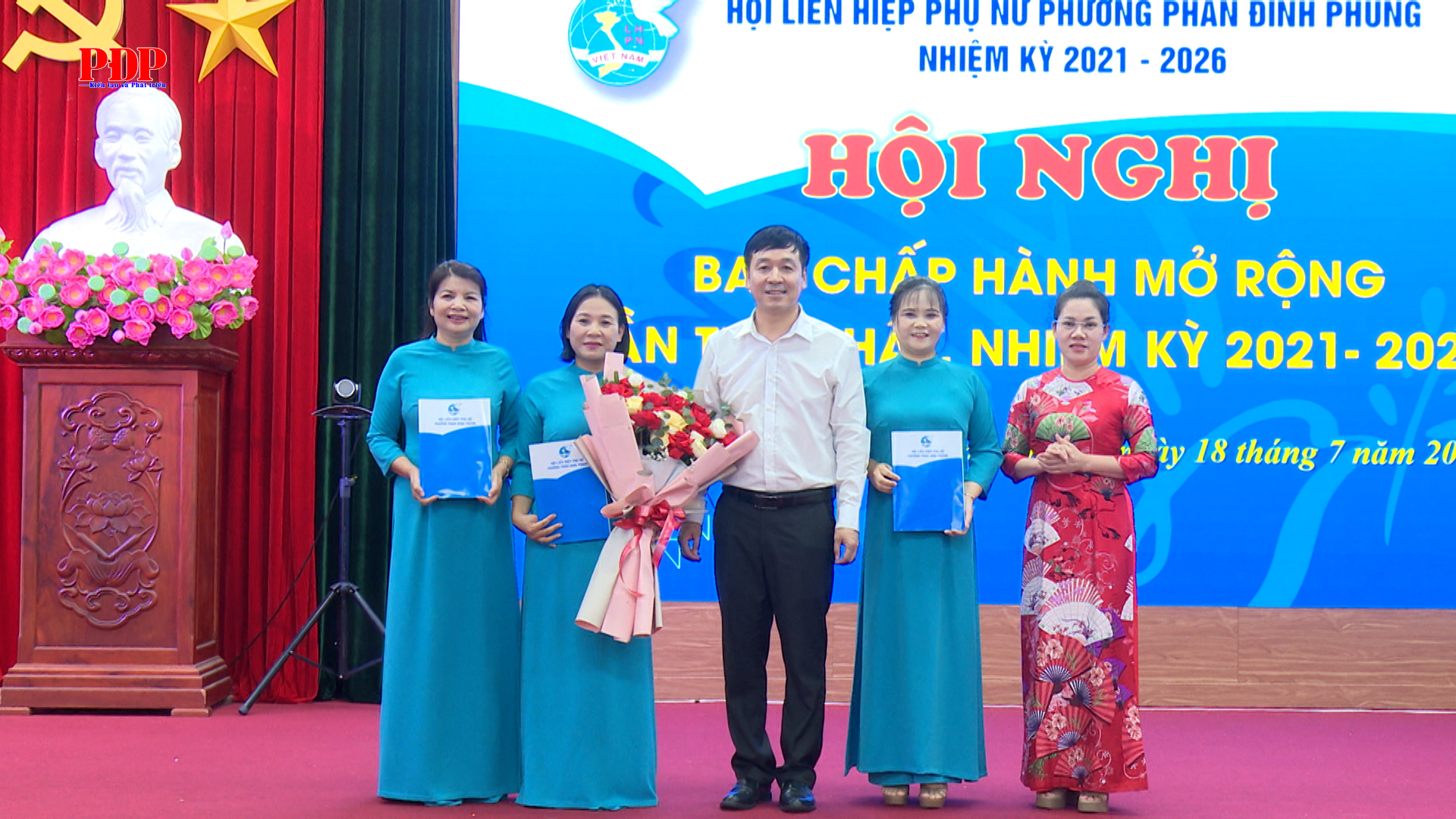 Hội nghị Ban chấp hành Hội LHPN phường Phan Đình Phùng mở rộng lần thứ nhất, hiệm kỳ 2021 - 2026.