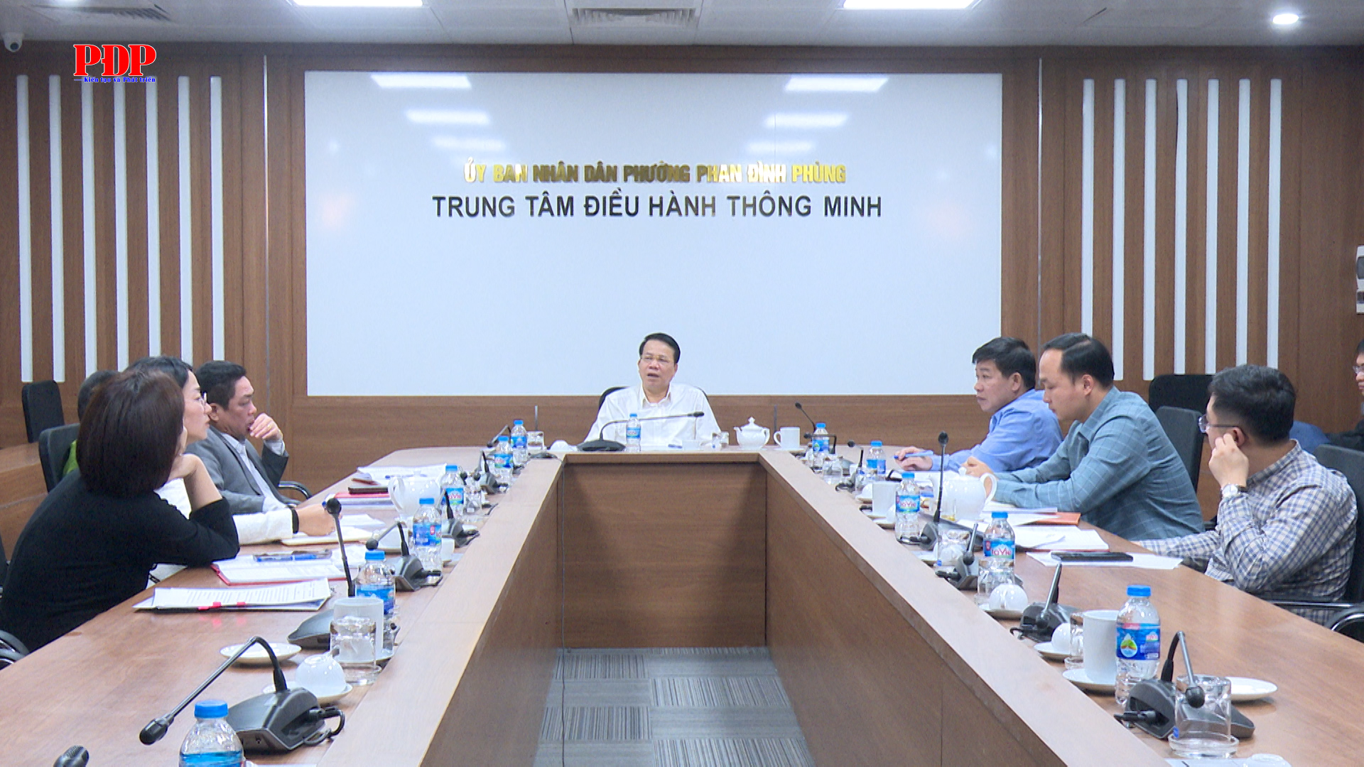 Hội nghị giao ban Chủ tịch và các phó Chủ tịch UBND phường Phan Đình Phùng.