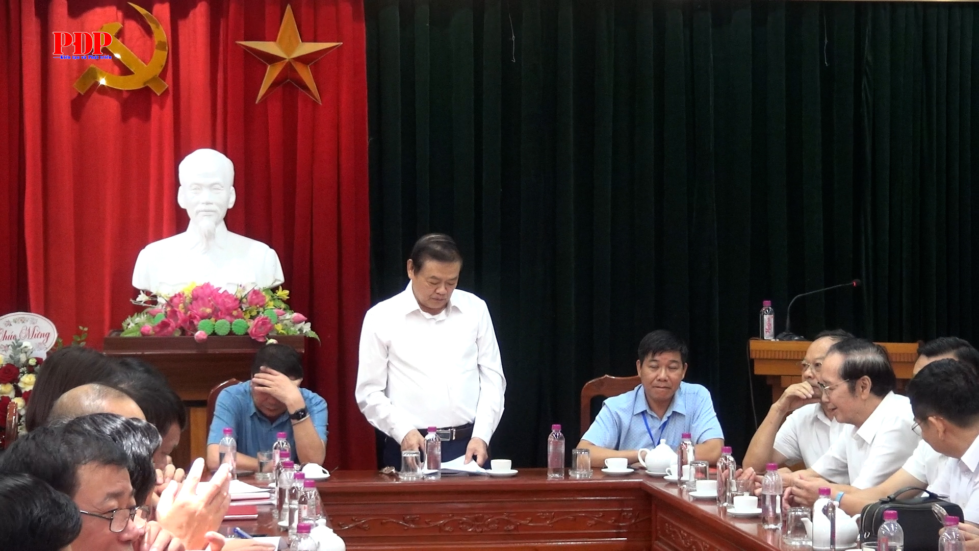 Hợp nhất 7 Hội Doanh nghiệp phường thành Hội Doanh nghiệp phường Phan Đình Phùng theo tổ chức chính quyền mới.