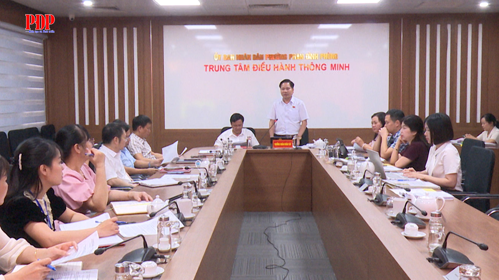 Khảo sát công tác cán bộ thuộc thẩm quyền HĐND, thường trực HĐND cấp xã tại phường Phan Đình Phùng.