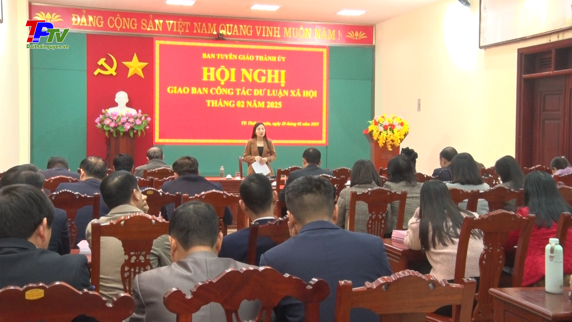 Kịp thời nắm bắt, phản ánh các vấn đề dư luận xã hội.