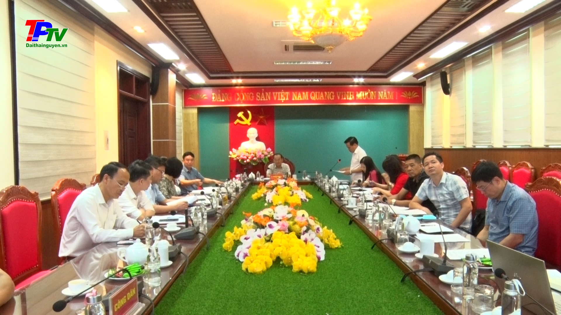 Đảm bảo quyền lợi, lợi ích chính đáng của công dân.