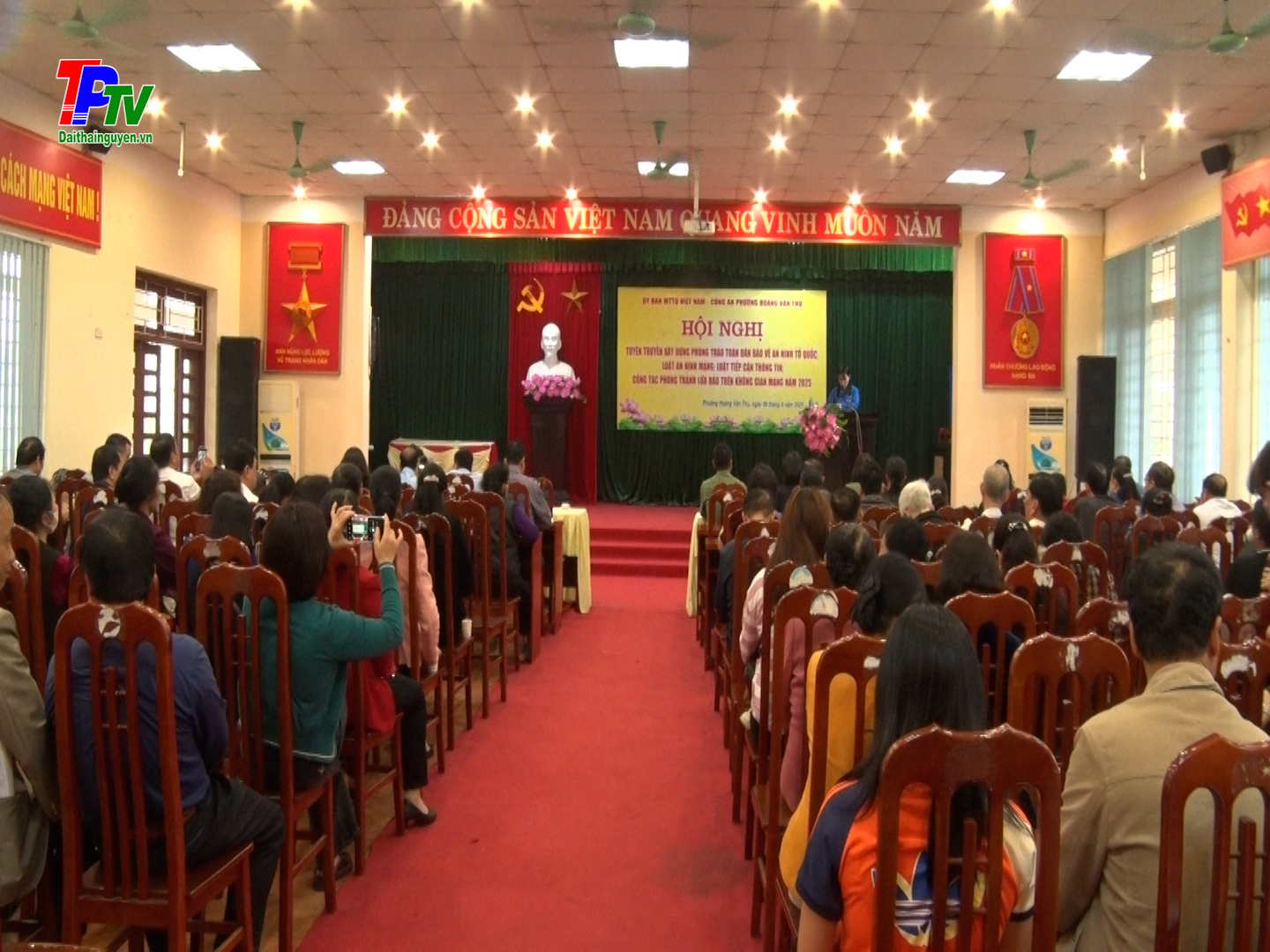 Phường Hoàng Văn Thụ: Tuyên truyền công tác phòng tránh lừa đảo trên không gian mạng.