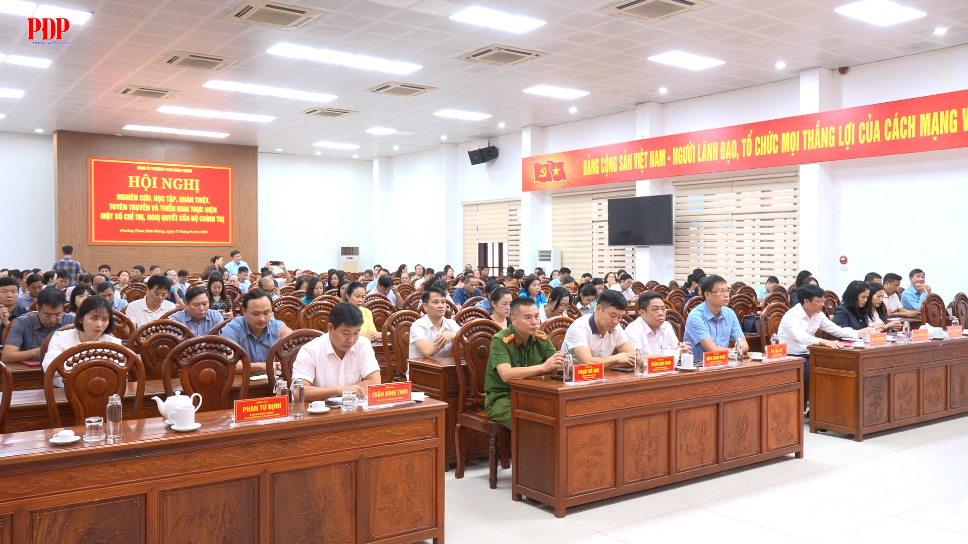 Phường Phan Đình Phùng quán triệt, triển khai thực hiện các Nghị quyết, Chỉ thị của Bộ Chính trị