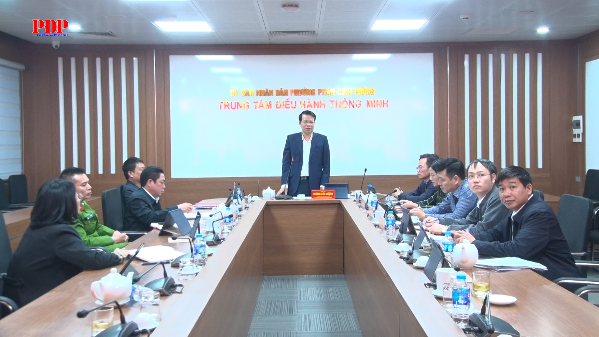 Phường Phan Đình Phùng bàn giải pháp thực hiện chỉ đạo của UBND tỉnh về xử lý ngập úng.