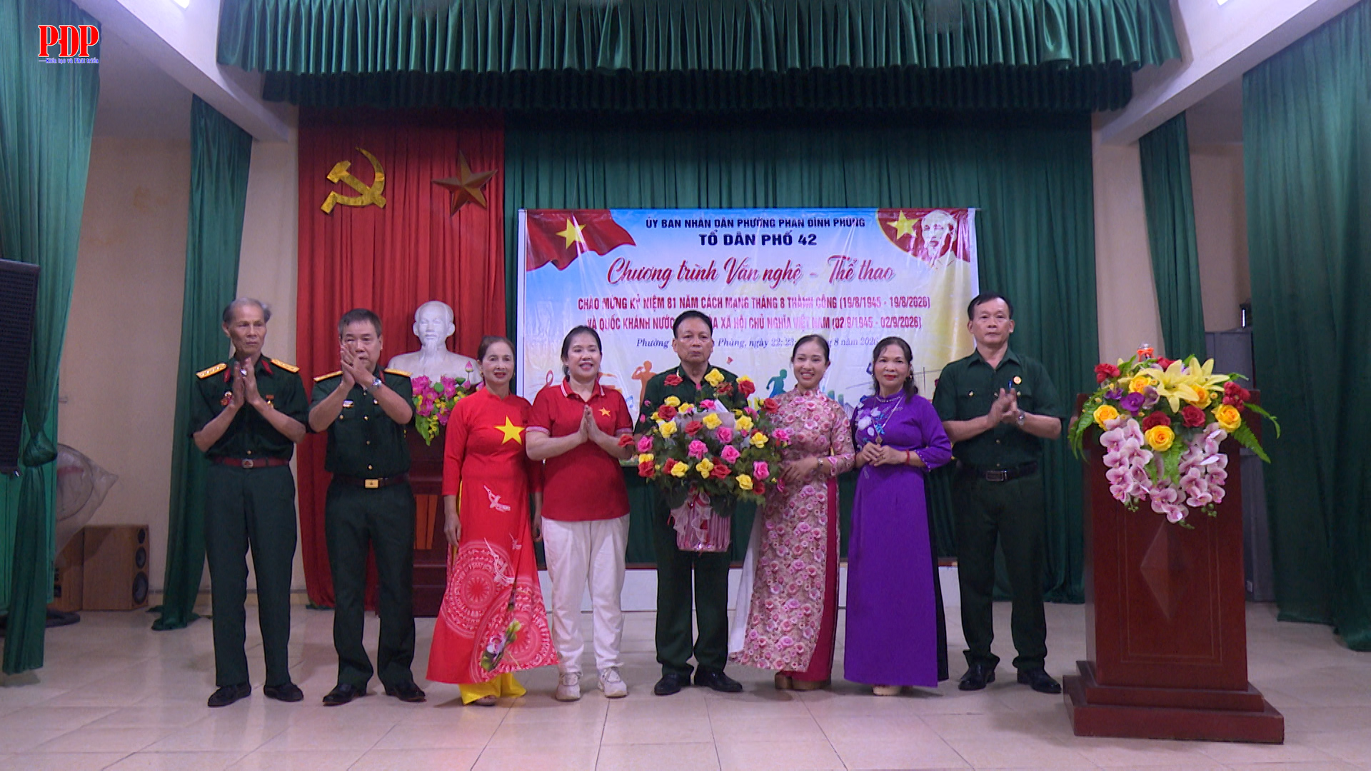 Tổ dân phố 42, phường Phan Đình Phùng tổ chức Chương trình văn nghệ chào mừng Quốc khánh 