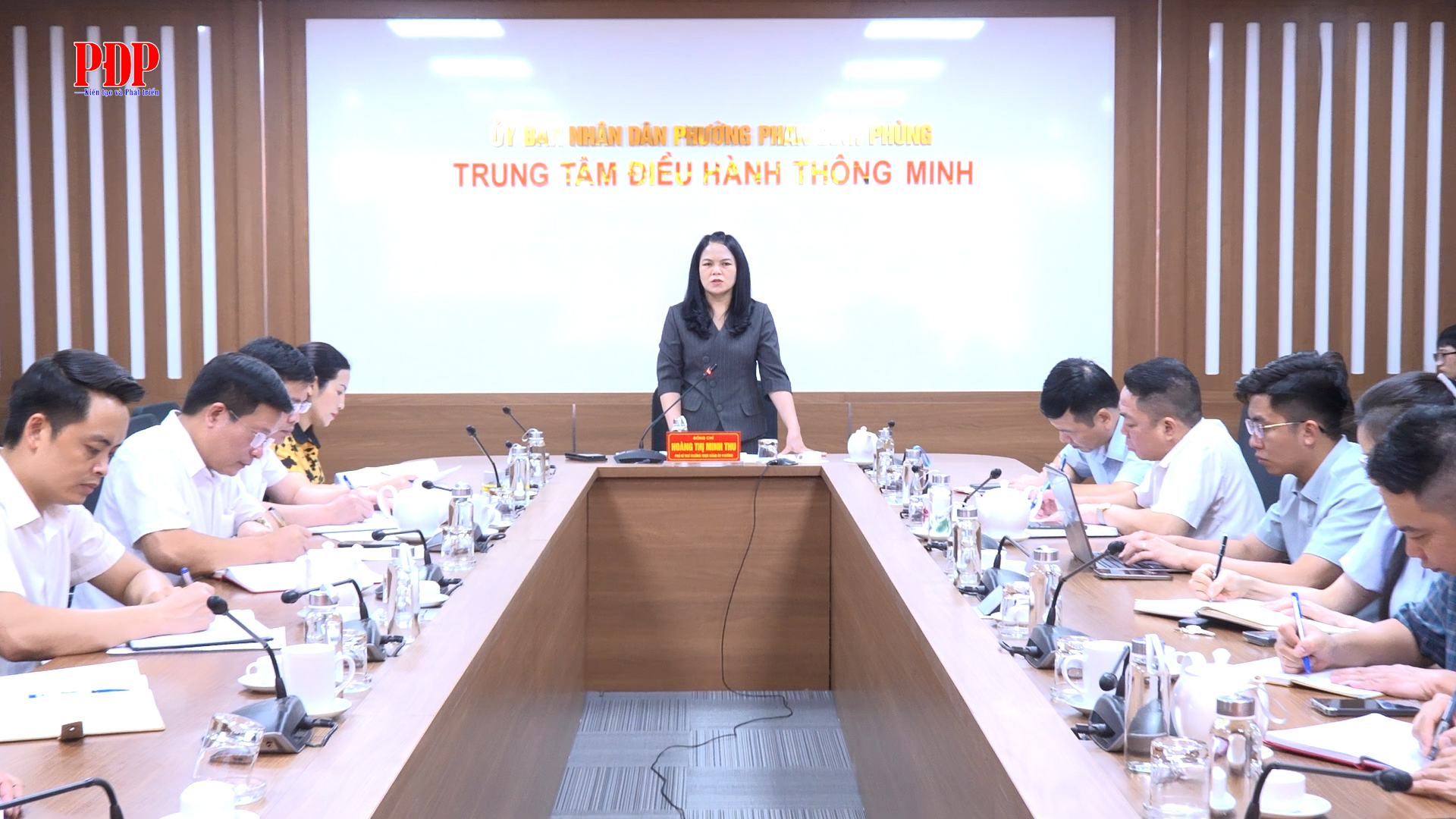 Thường trực Đảng ủy phường Phan Đình Phùng làm việc với các Ban Chỉ đạo, Tổ công tác, Tổ giúp việc và các tổ chức chính trị - xã hội.