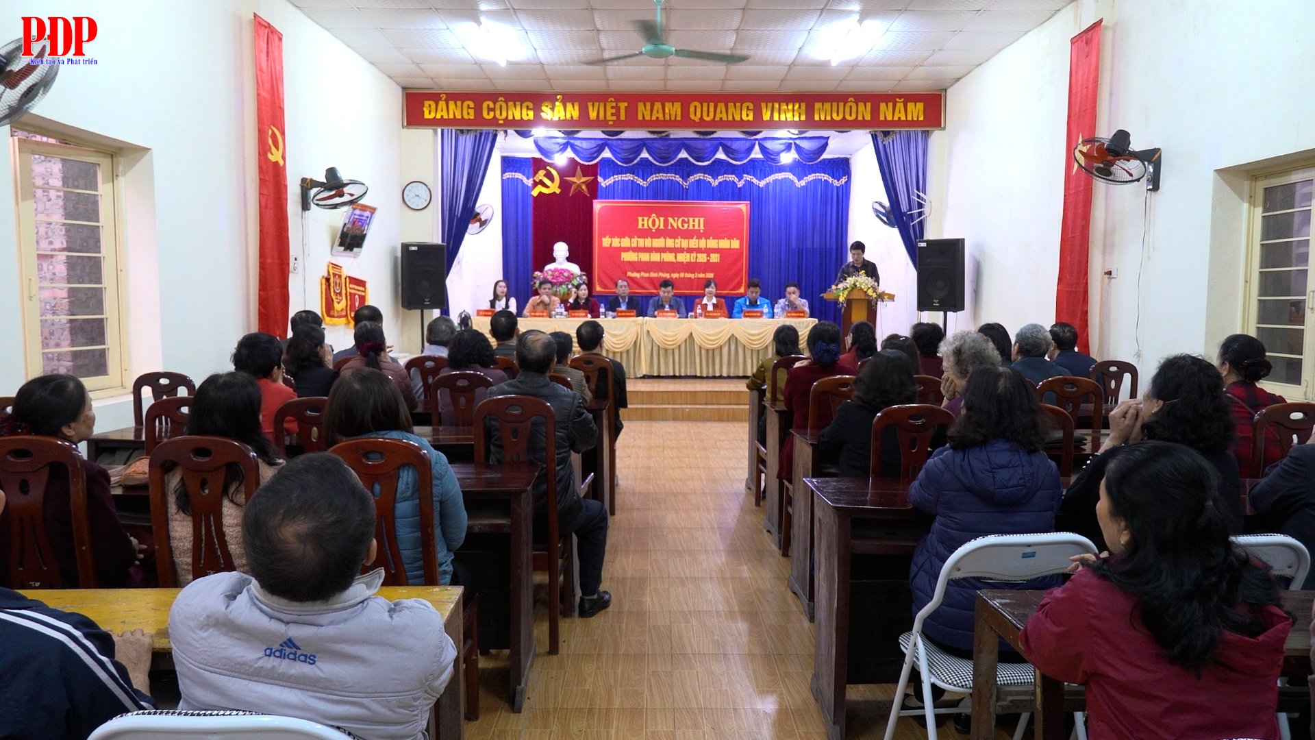 Người ứng cử đại biểu HĐND phường Phan Đình Phùng nhiệm kỳ 2026 - 2031 tại đơn vị bầu cử số 6 tiếp xúc cử tri các tổ dân phố 93,96 và 97