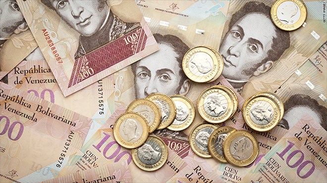 Thu hồi tiền 100 bolivar, Venezuela sẽ phát hành đồng nội tệ 
