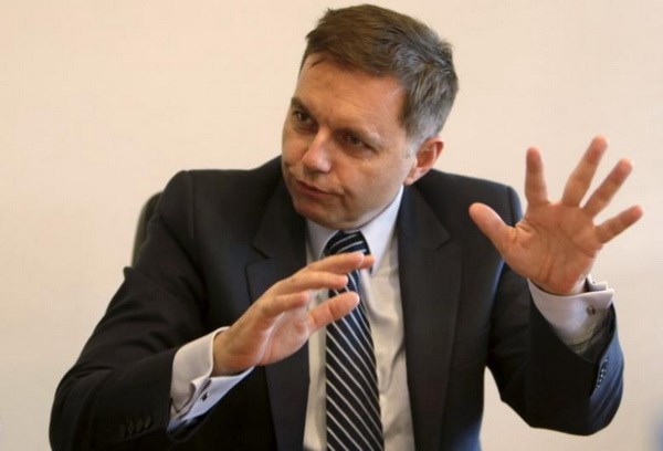 EU nhất trí trừng phạt thêm các quan chức và tổ chức của Crimea