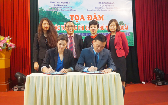 Tọa đàm giữa các tổ chức phi chính phủ nước ngoài